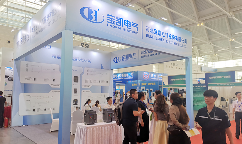 暴击行业天花板！jinnianhui今年会电气硬核技术亮相天津清洁能源展，引央视记者及能源产业巨头现场“挖宝”